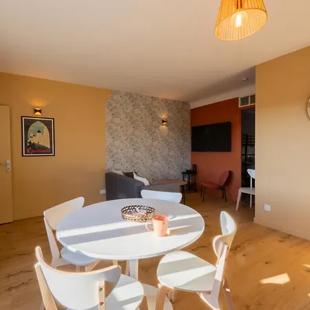 La Pause Carcassonnaise 公寓